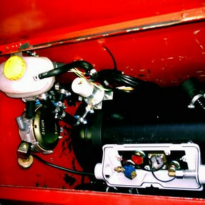 gasinbouw zijspanbak.JPG