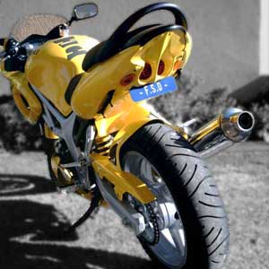 sv650_undertail_2lights.jpg