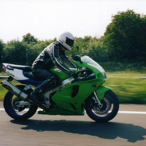 ZX7.jpg