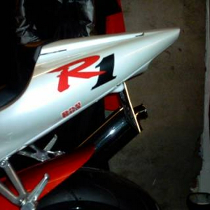 R1.jpg