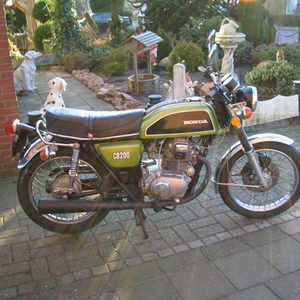 Cb200.jpg