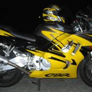 CBR600 Nacht rechts (small).jpg