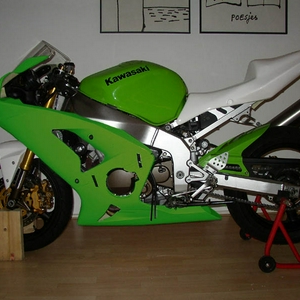 zx6.jpg