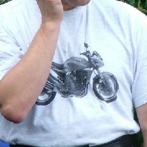 Tshirt1.JPG