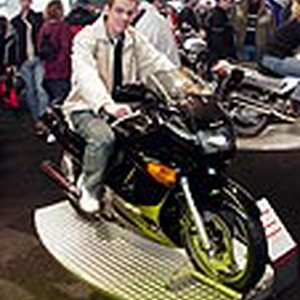 zandor op zz-r 250 nieuwste model.j
