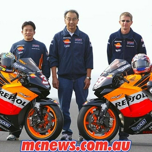 2005_feb_repsol_pose_island_day2_80