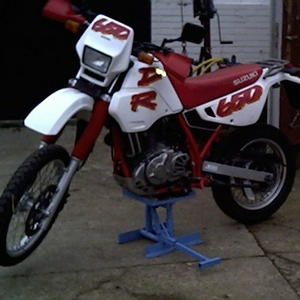 fe04$002.jpg