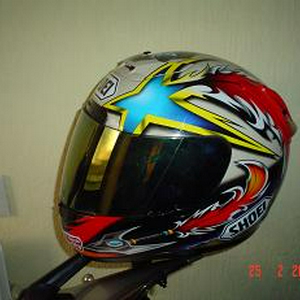 helm shoei 04.JPG