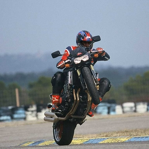 Z1000 03.jpg