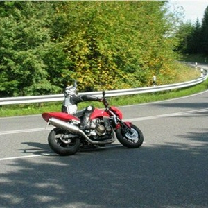 Z750-08.jpg