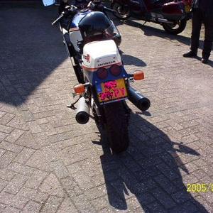 vf1000acht.JPG