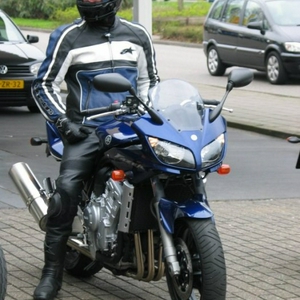 Img_0013_small.jpg
