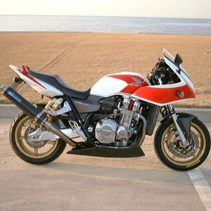 CB 1300 R.jpg