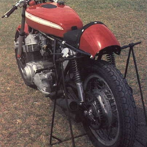 cr750-1.jpg