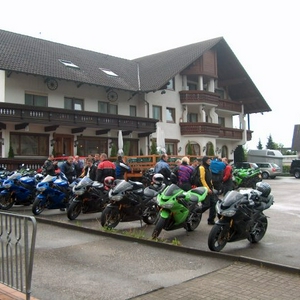 ZX10Tref1.jpg
