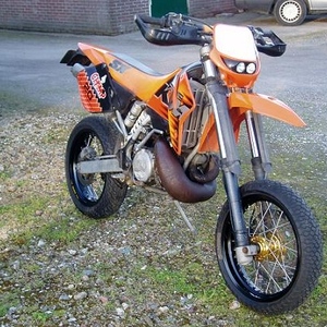 ktm300sm2.JPG