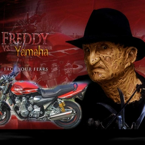 freddy5vs_1024[1].jpg