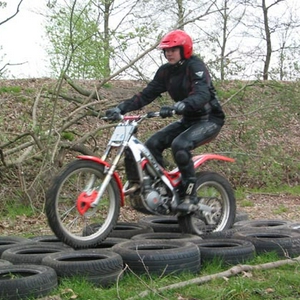 trail08.jpg