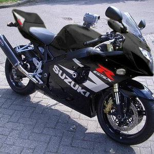 gixxerzijkantzwart.jpg