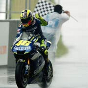 Rossi_Wins-Race_tcm26-71011.jpg