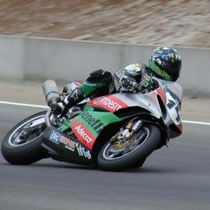 Mack-on-Benelli.jpg