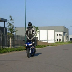009.jpg
