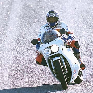 gsx-r 750 drift.jpg