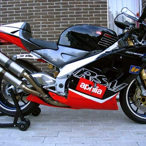 r37tm-wit.jpg
