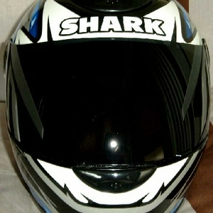 Helm FRONT2.jpg