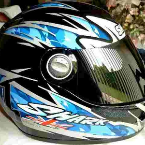 Helm SIDE.jpg