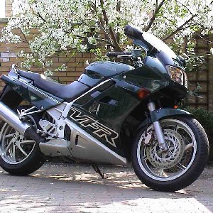 vfr750f.jpg