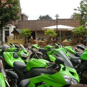 DSC00194 (Small).JPG
