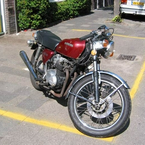 CB550_6.jpg