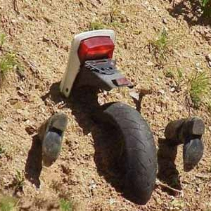 motorcycle in zand.jpg
