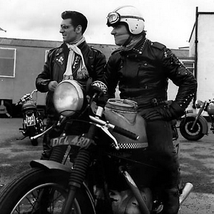 caferacer-4444-035-f.jpg
