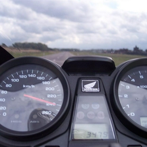 cockpit_cb1300sa.jpg