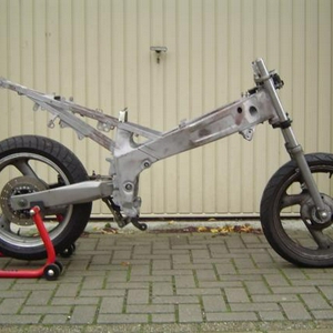 17'' wiel in frame.JPG