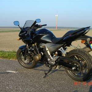z750s.jpg