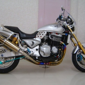 x_4012.jpg