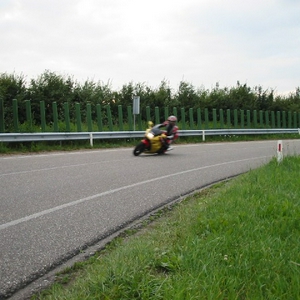 102-0255_IMG.JPG