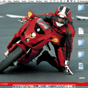 MacDesk.jpg