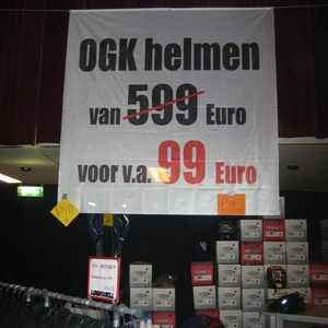 poes 027.jpg