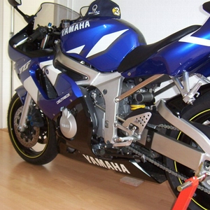 yamaha pics 014-2.jpg