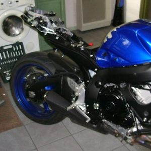 GSXR gedemonteerd 3.JPG