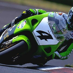 kaw-zx7r-99-bikepics-19105.jpg