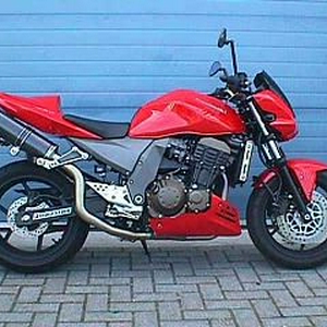 Kawasaki Z 750 rood.jpg