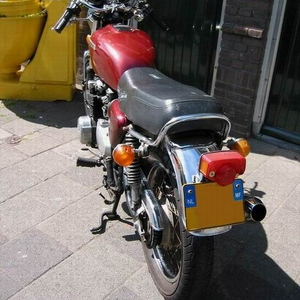 CB550_2.jpg