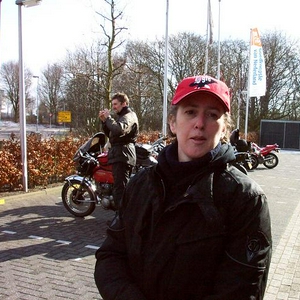 09.JPG