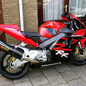 Mijn Fireblade 2002 a.JPG