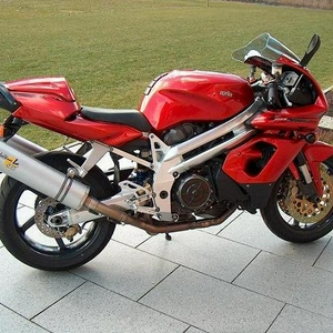 aprilia falco 021.jpg